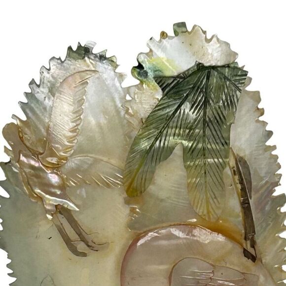 NWT Handcarved Tourist Mother Of Pearl Flamingo Deco Shell Art Multicolor Signed - Picture 4 of 14